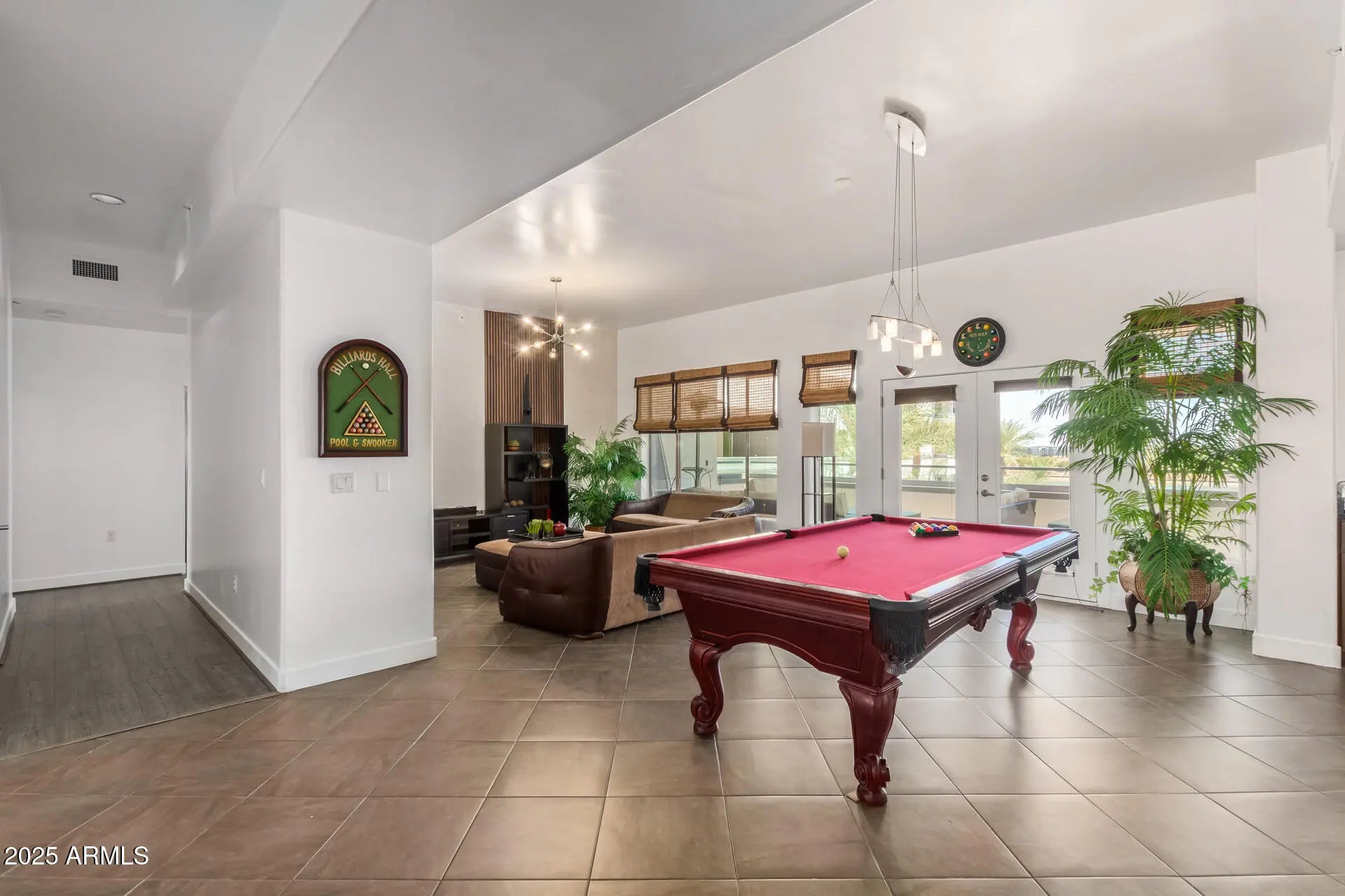 Photo of Listing #6944790