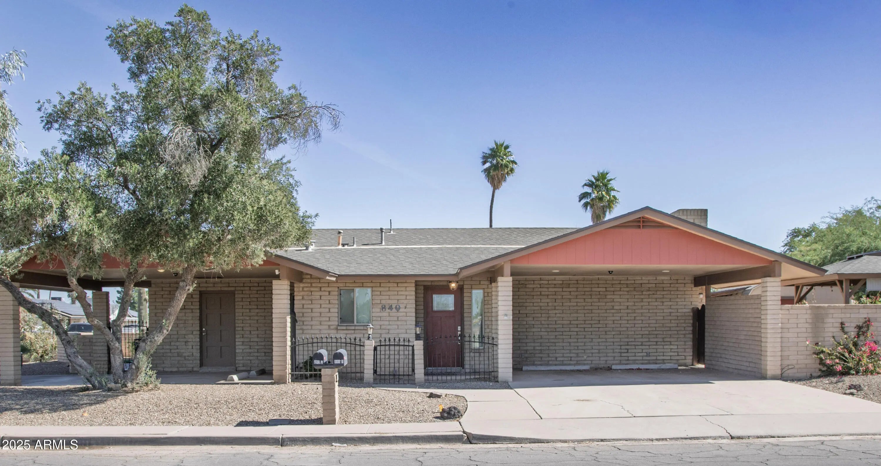 Photo of Listing #6944860