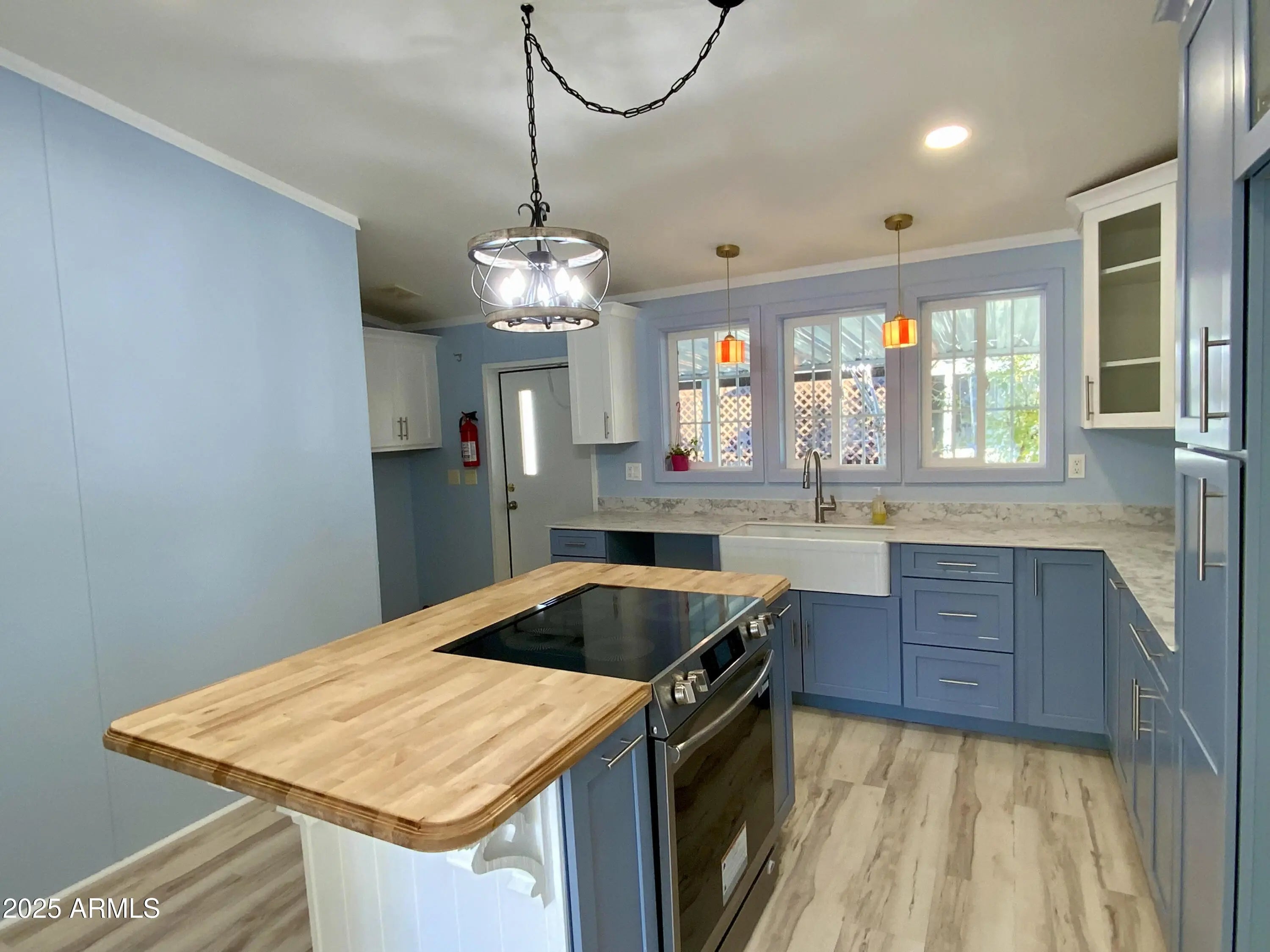 Photo of Listing #6948255