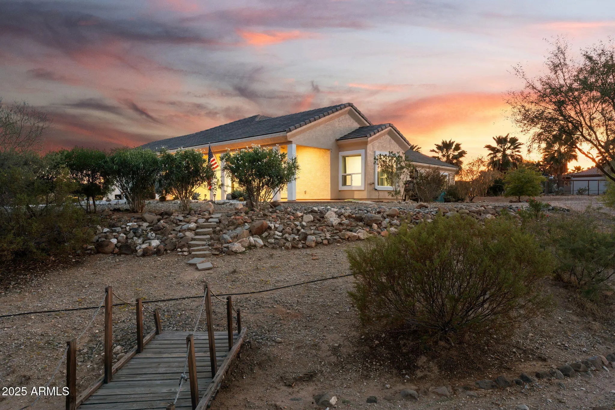 Photo of Listing #6946054