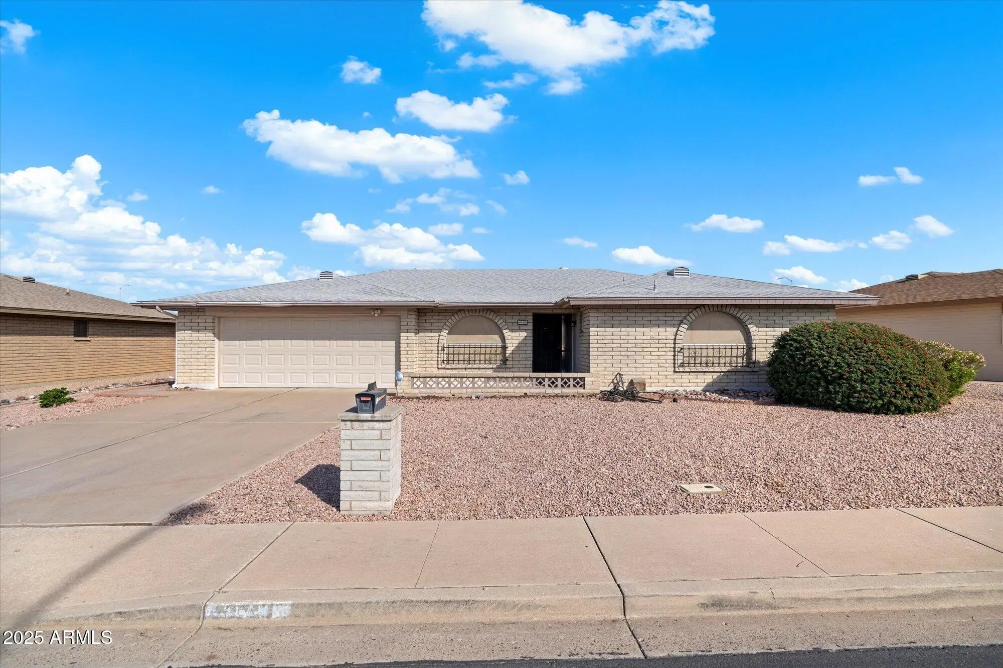 Photo of Listing #6944867