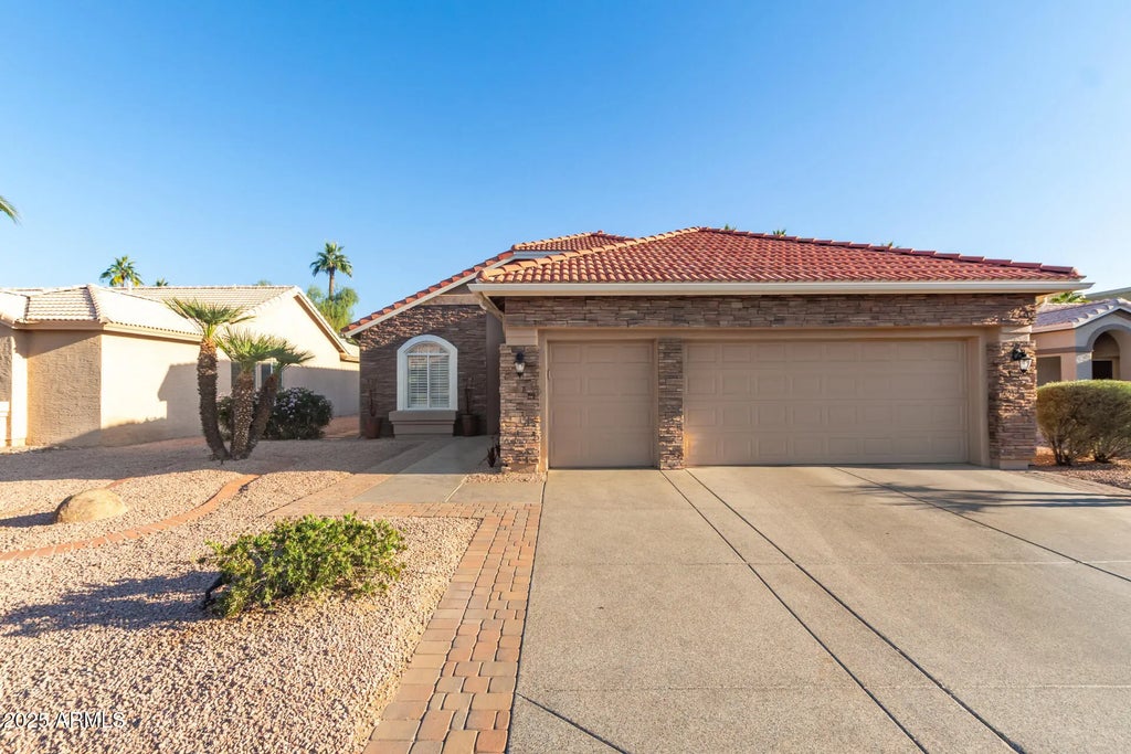 9425 E Nacoma Drive, Sun Lakes