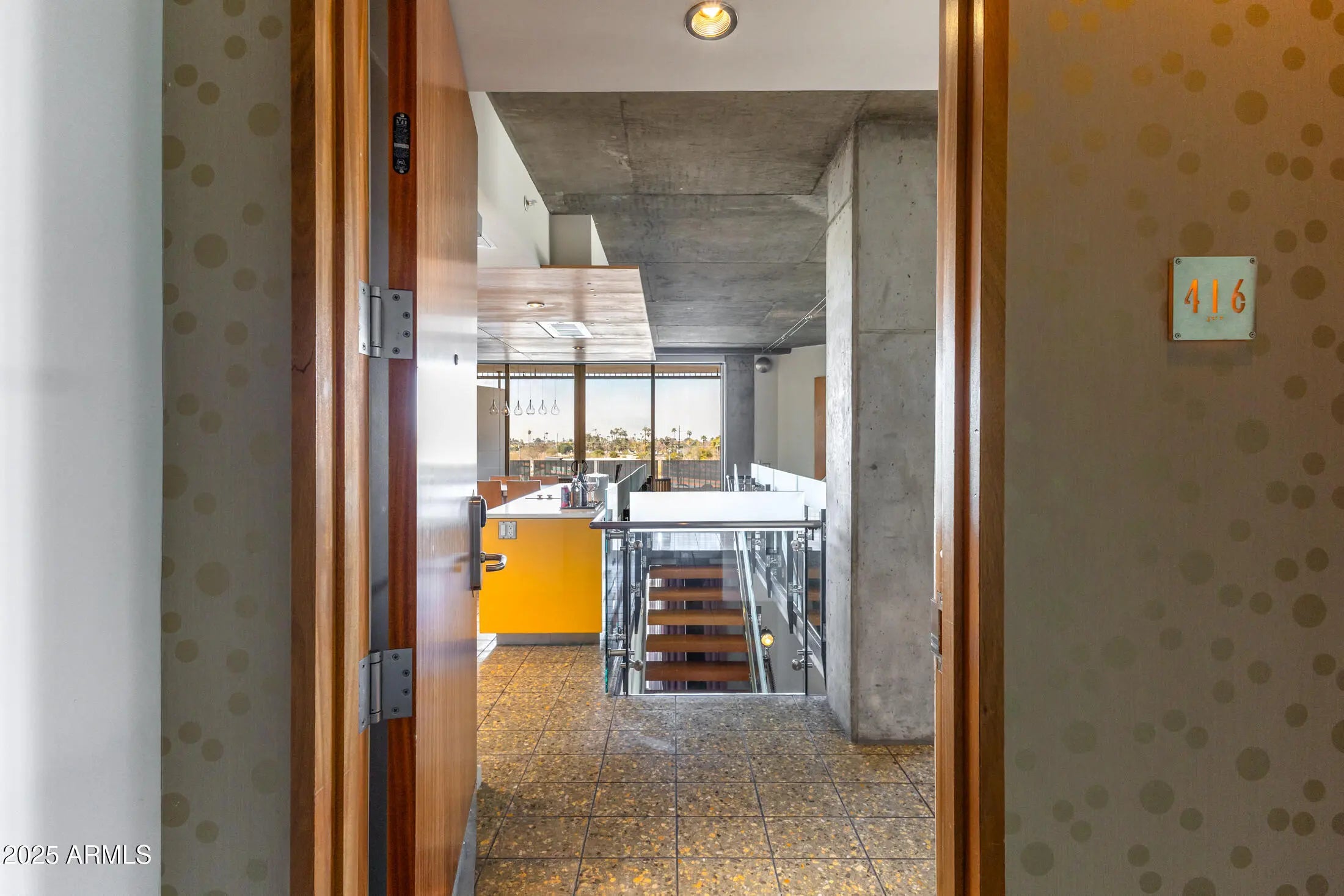 Photo of Listing #6944911