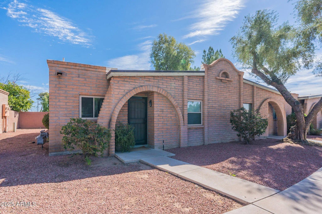 4438 E Hubbell Street (unit 28), Phoenix