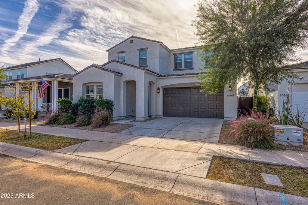 10147 E Thunderbolt Avenue, Mesa