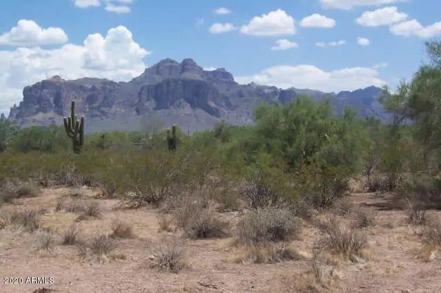 Photo of Listing #6944959