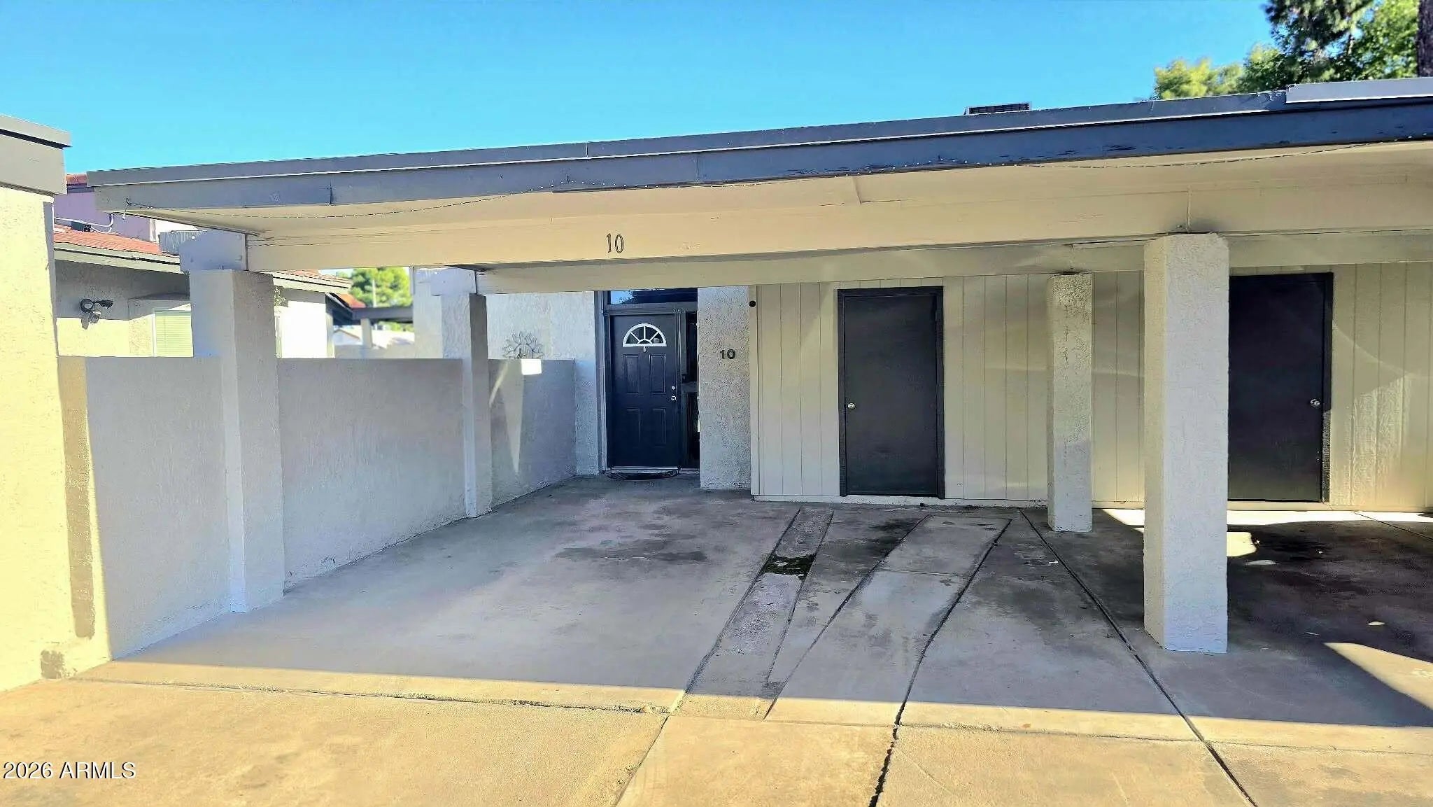 Photo of Listing #6945018