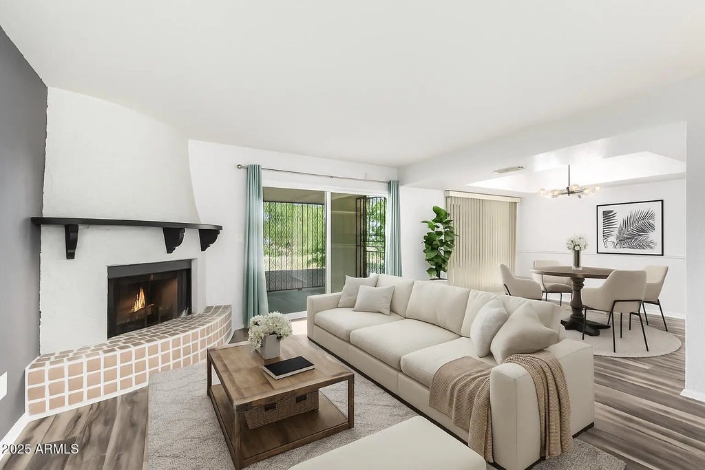 8344 N 21st Drive (unit I105), Phoenix