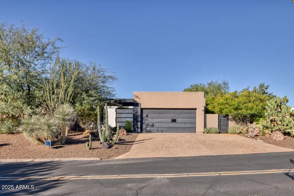 5434 E Lincoln Drive (unit 50), Paradise Valley