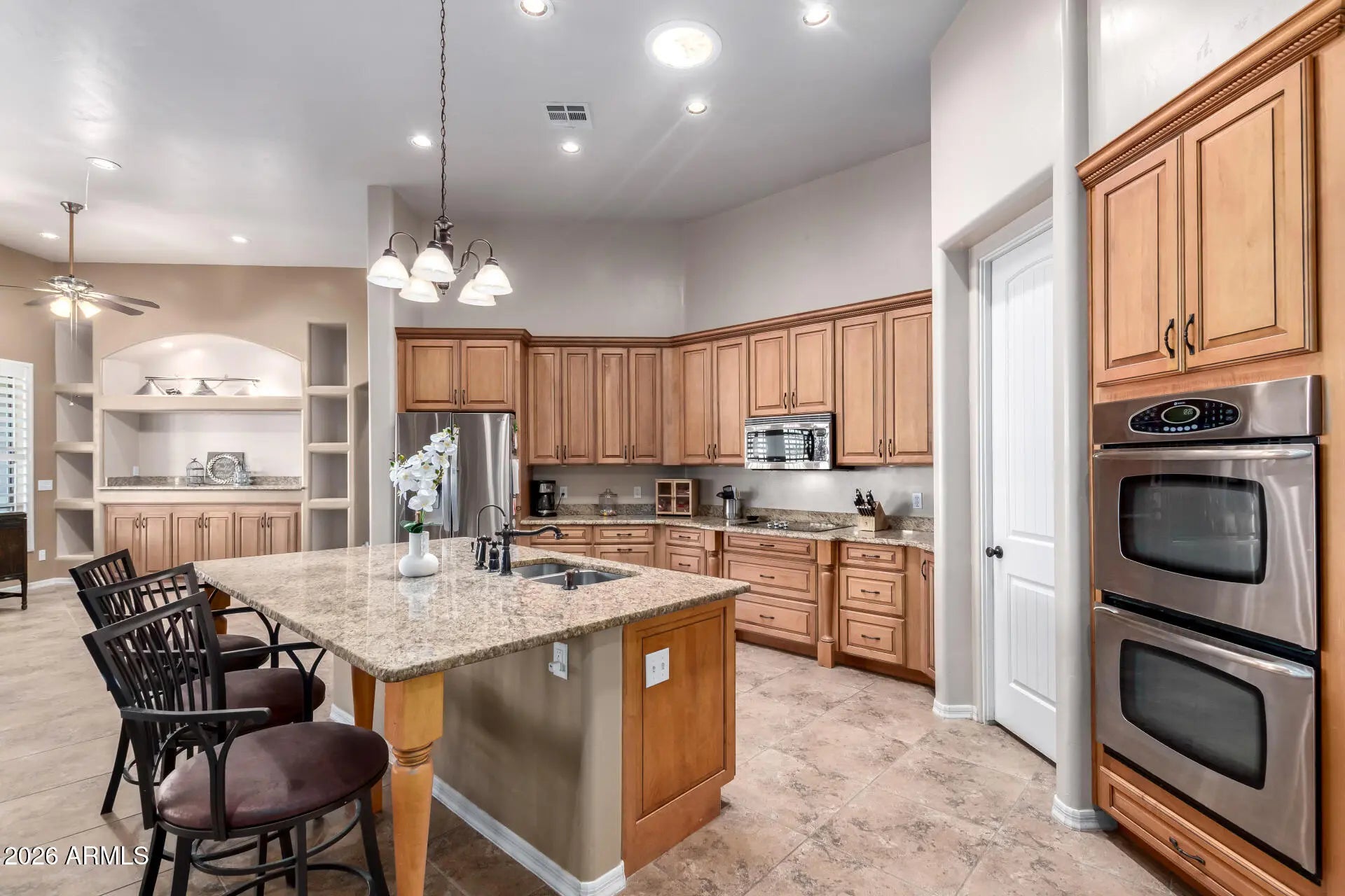 Photo of Listing #6945087