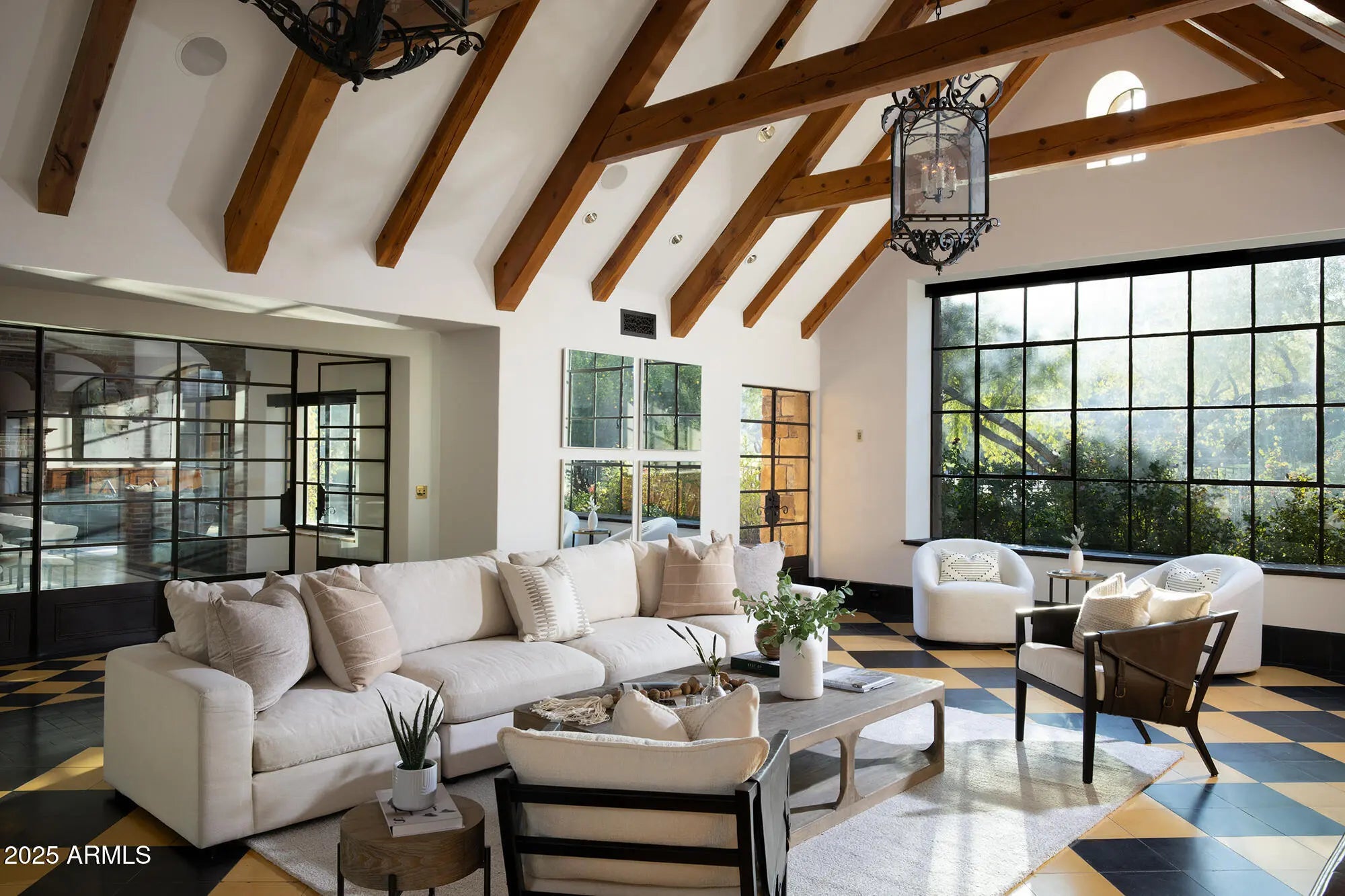 Photo of Listing #6945069