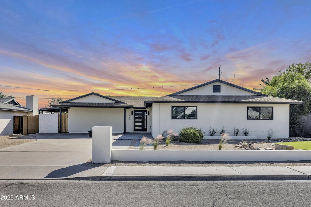 6449 E Oak Street, Scottsdale