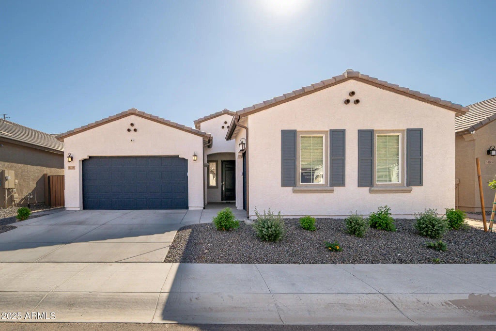 3179 W Via Dona Road, Phoenix