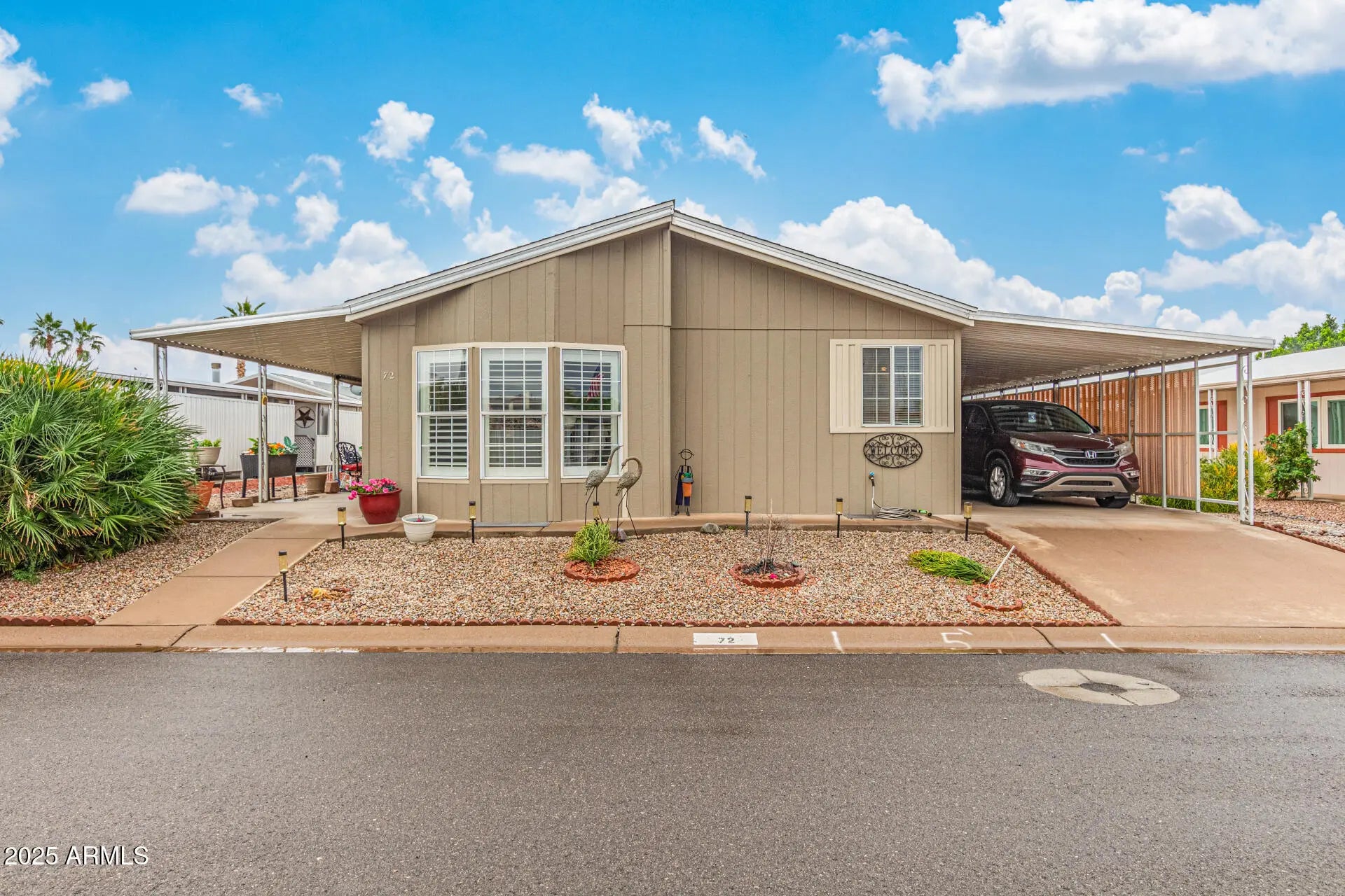 Photo of Listing #6950017