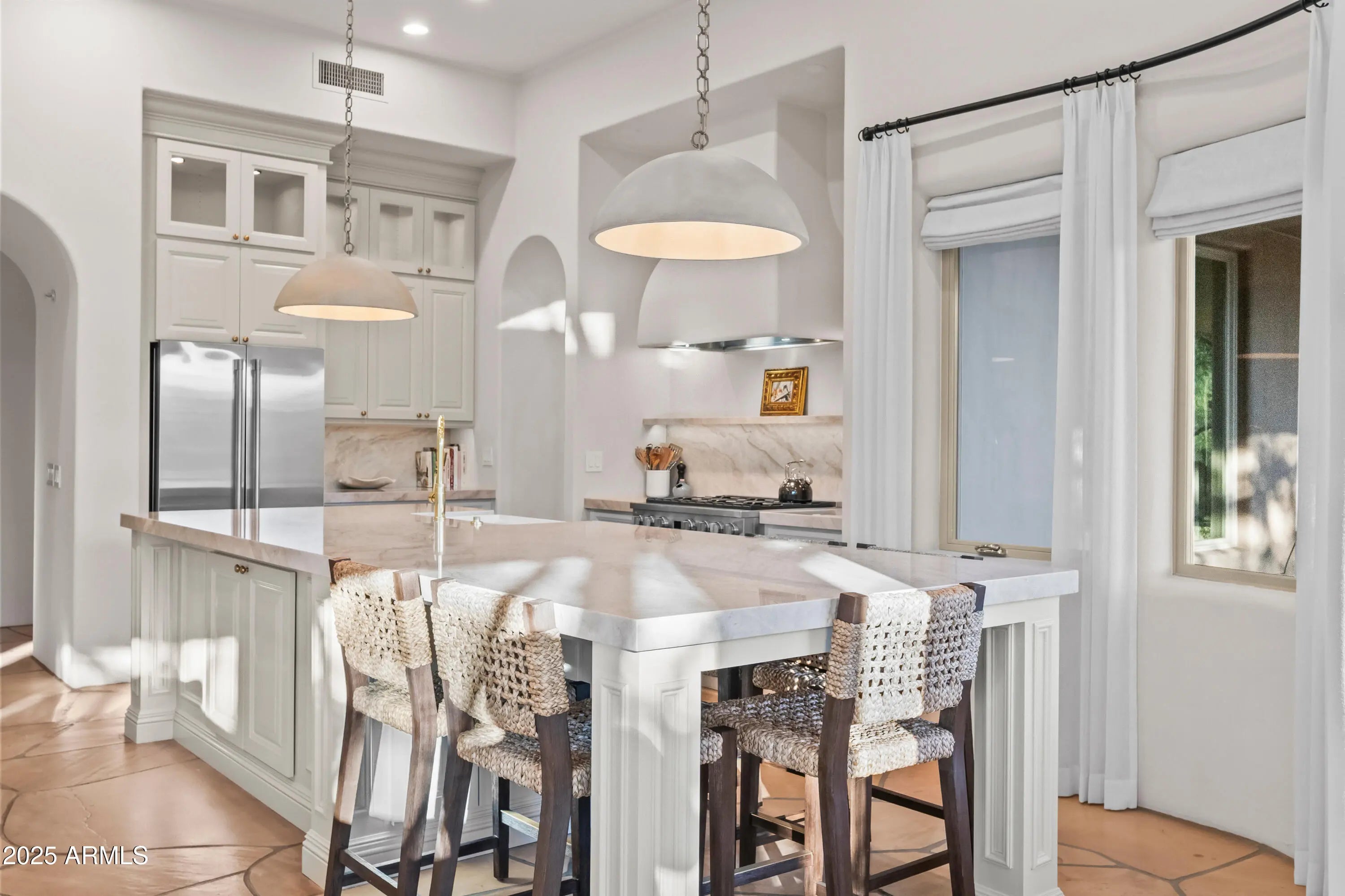 Photo of Listing #6947317