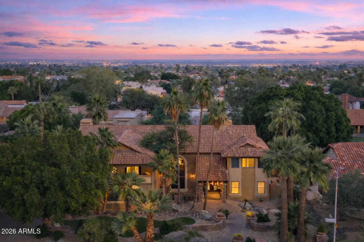 Photo of Listing #6961809