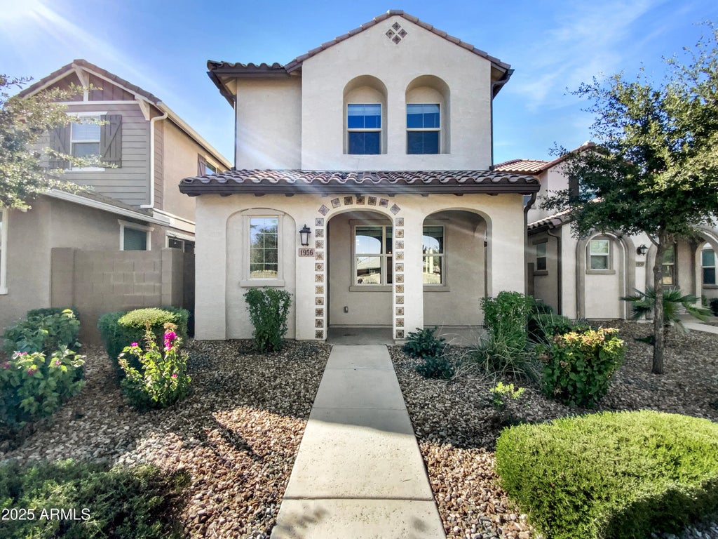 1956 S Senate Street, Chandler