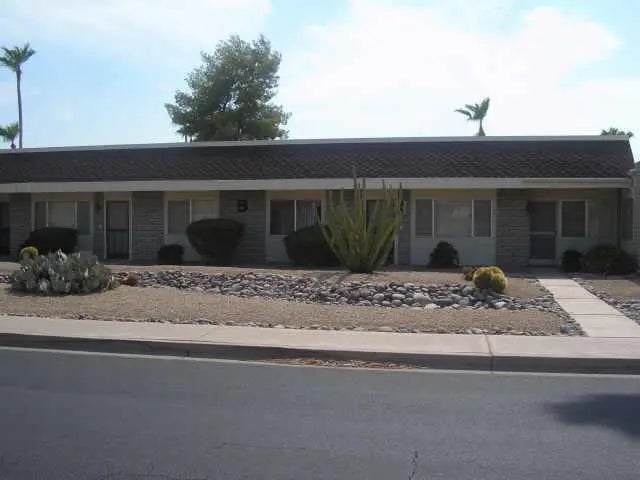 5518 E Lindstrom Lane (unit B6), Mesa