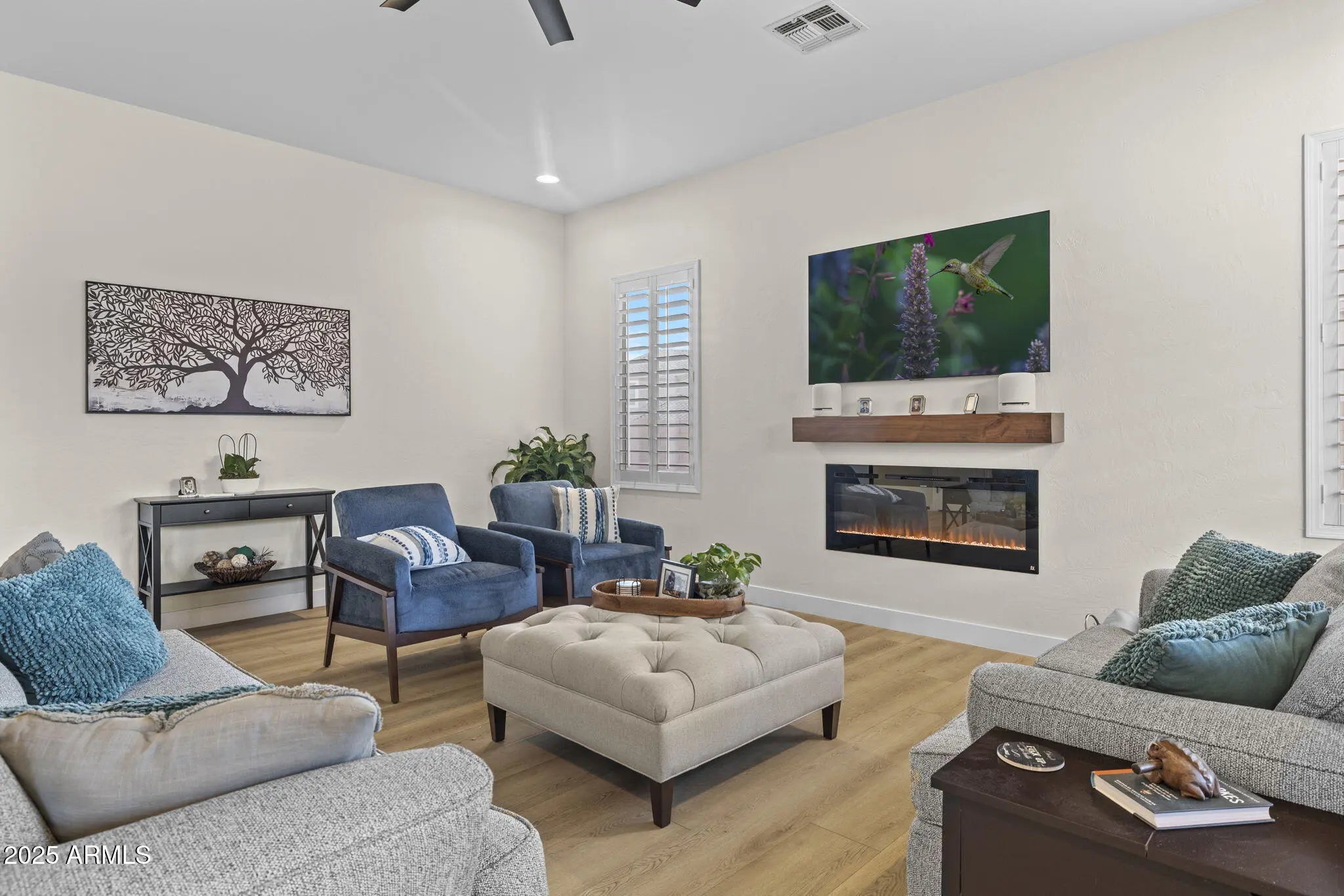 Photo of Listing #6946013