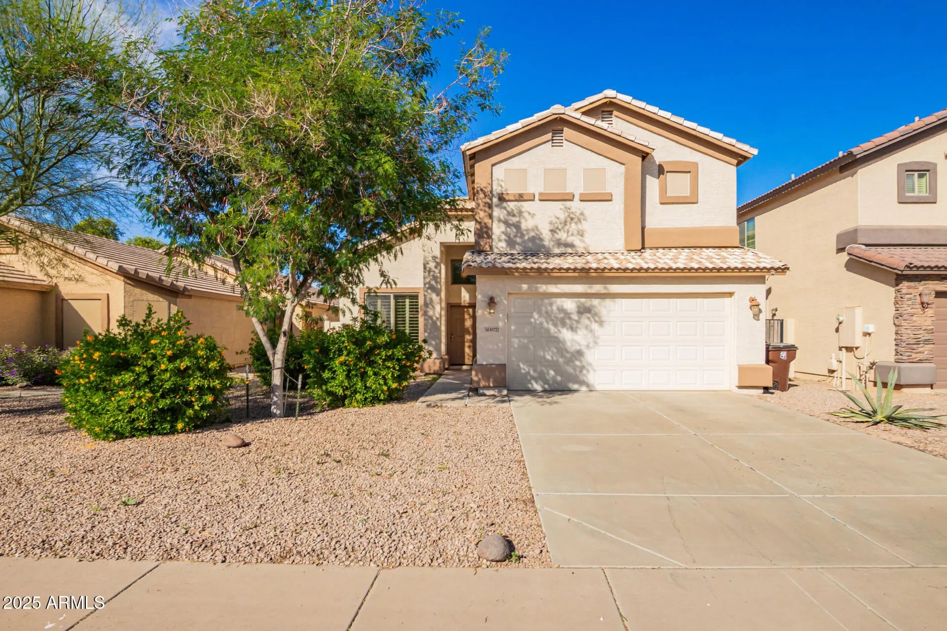 Photo of Listing #6947312