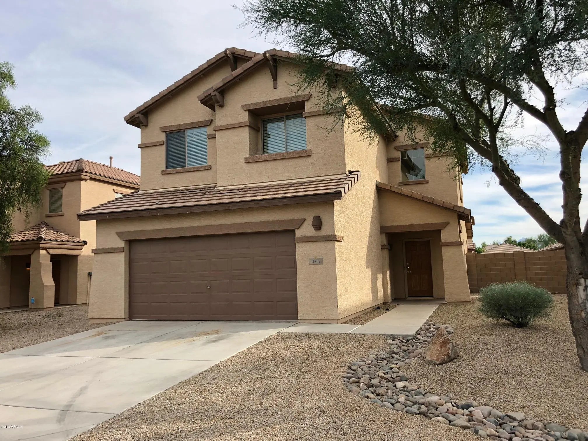 Photo of Listing #6945556