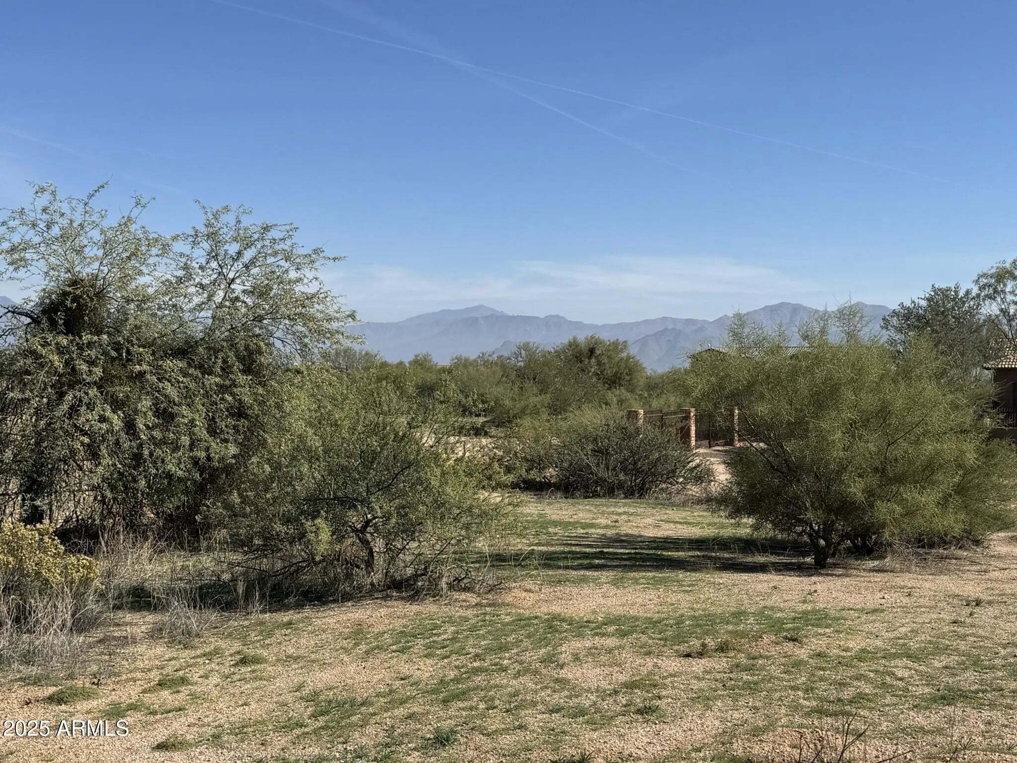 Photo of Listing #6946095