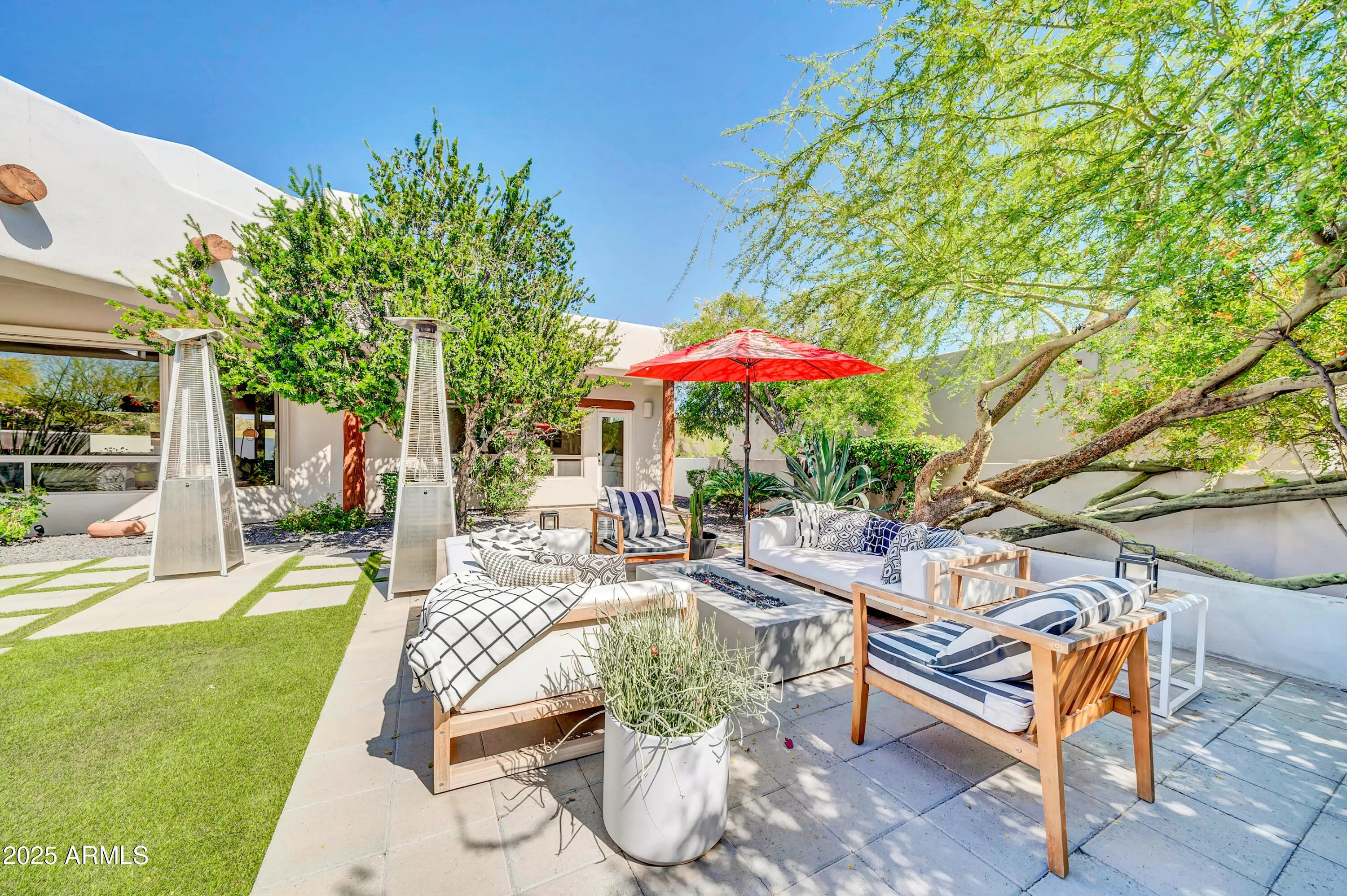 Photo of Listing #6945626