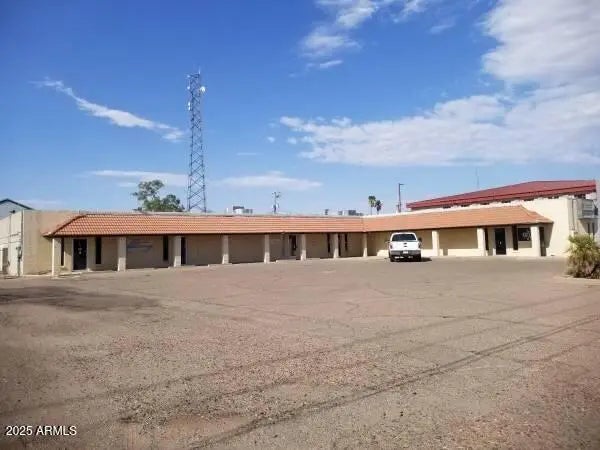 Photo of Listing #6945655