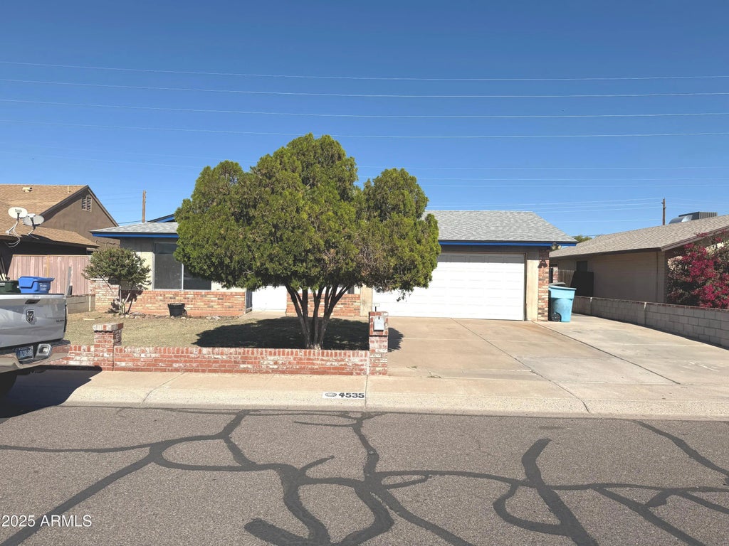 4535 N 71st Lane, Phoenix