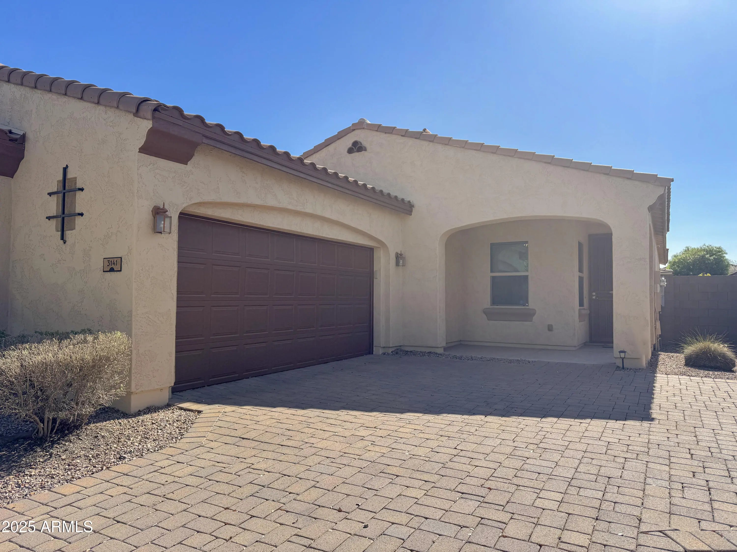 Photo of Listing #6945753