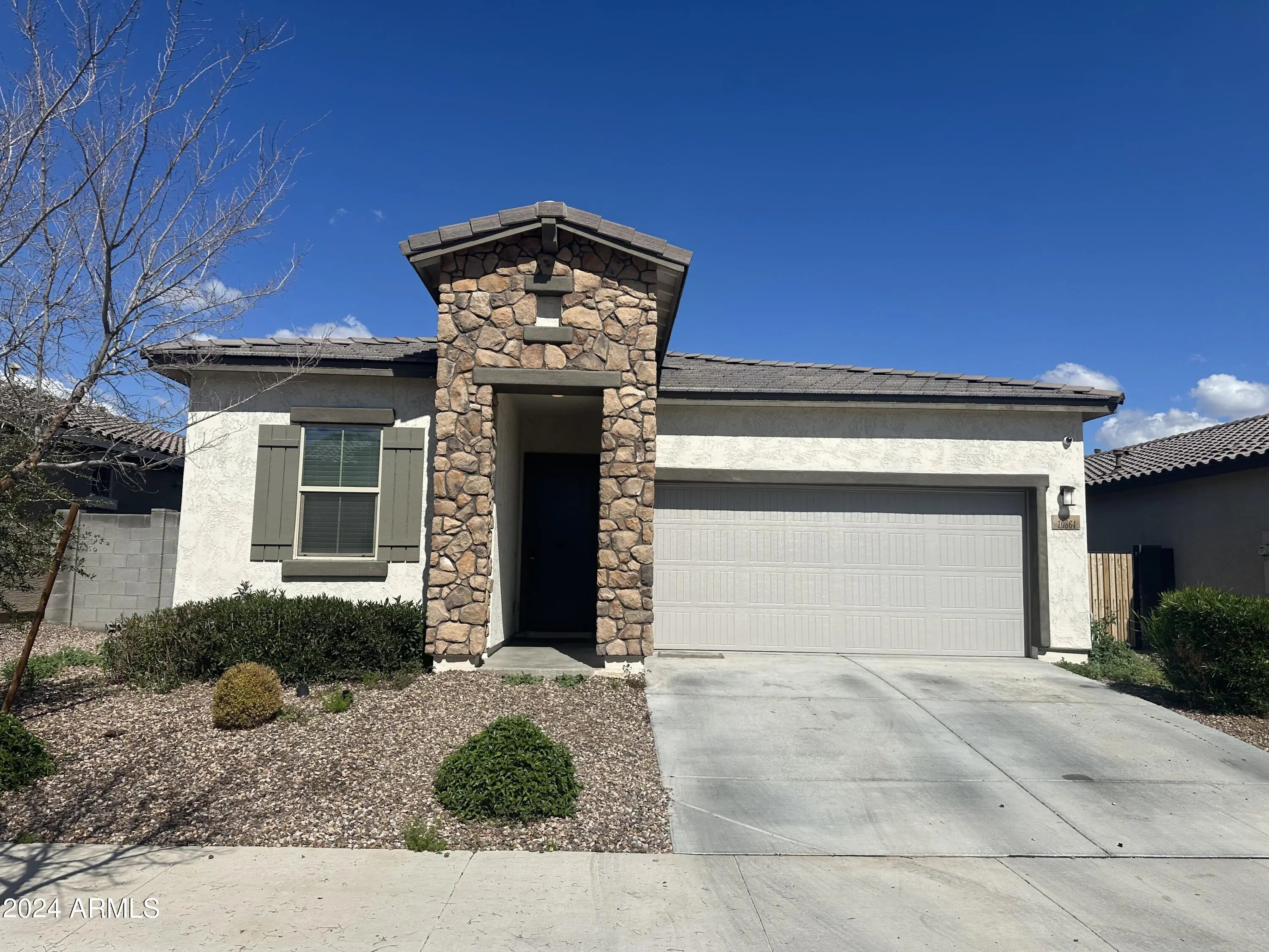 Photo of Listing #6945834