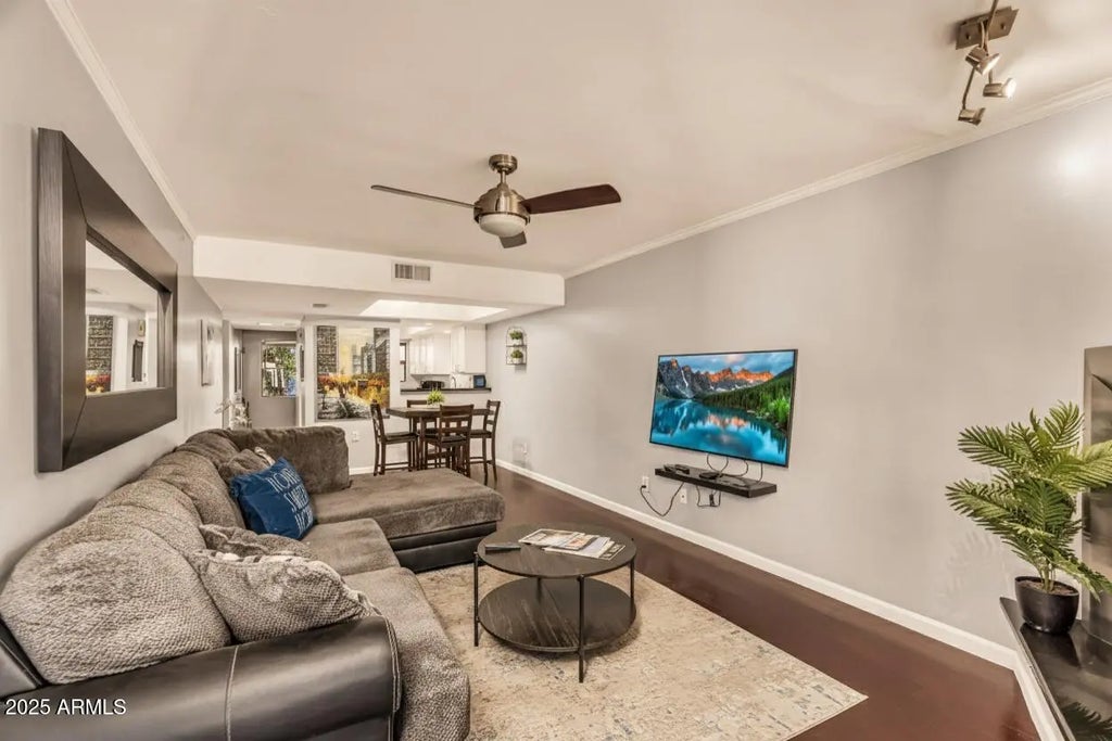 7755 E Thomas Road (unit 19), Scottsdale