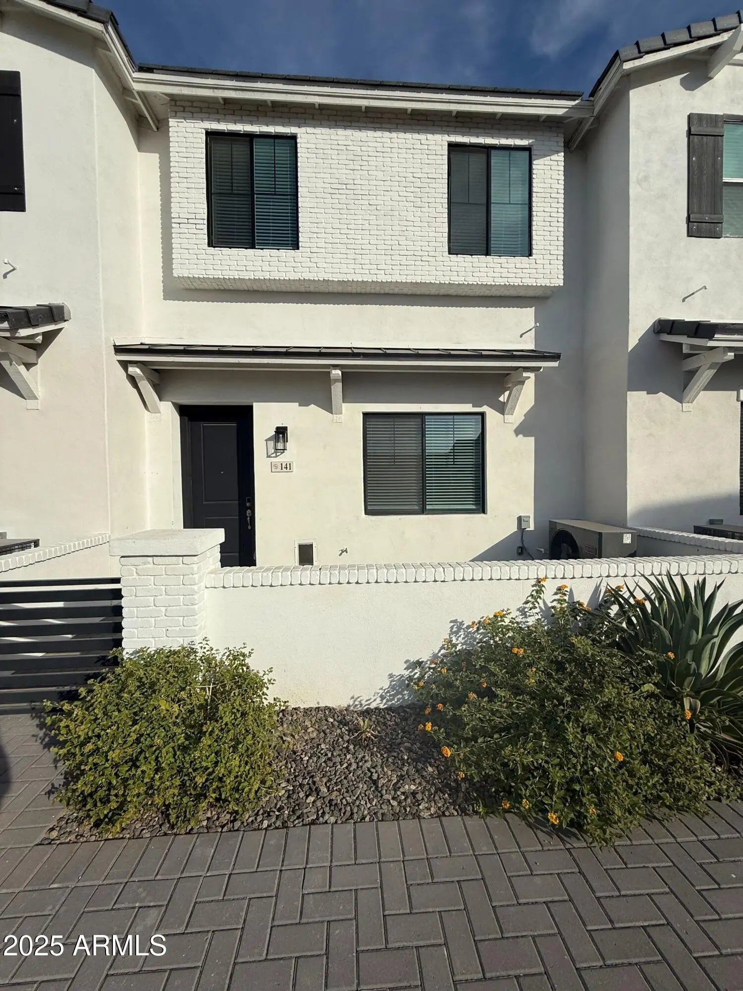 Photo of Listing #6947443