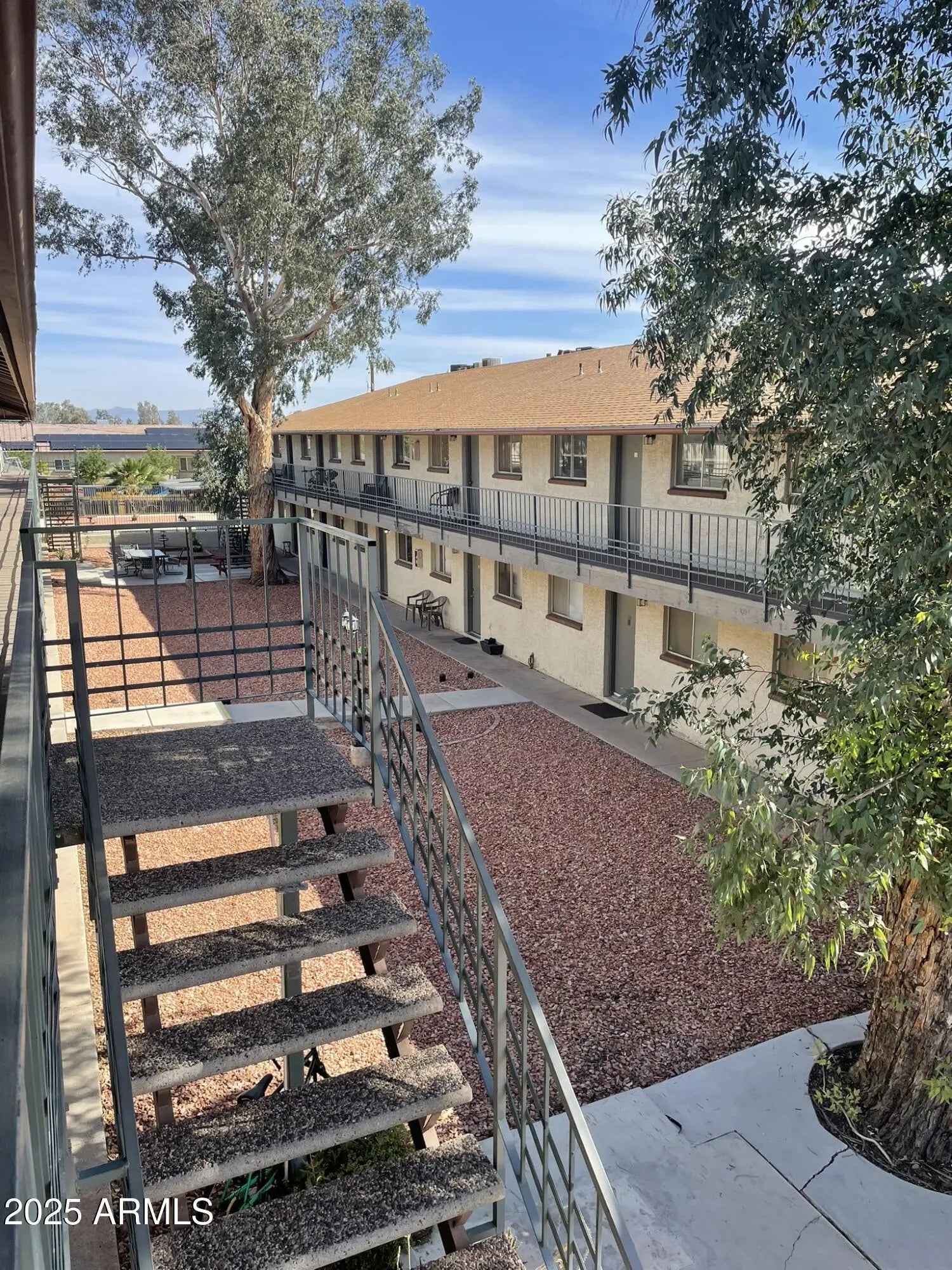 Photo of Listing #6945973