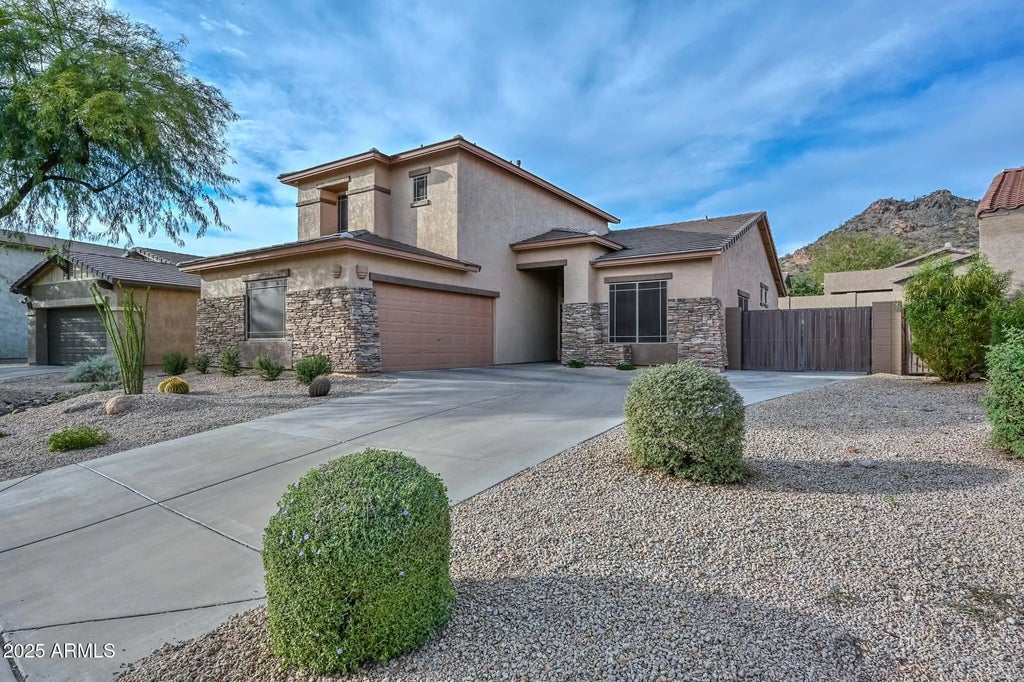 8498 W Quail Track Drive, Peoria