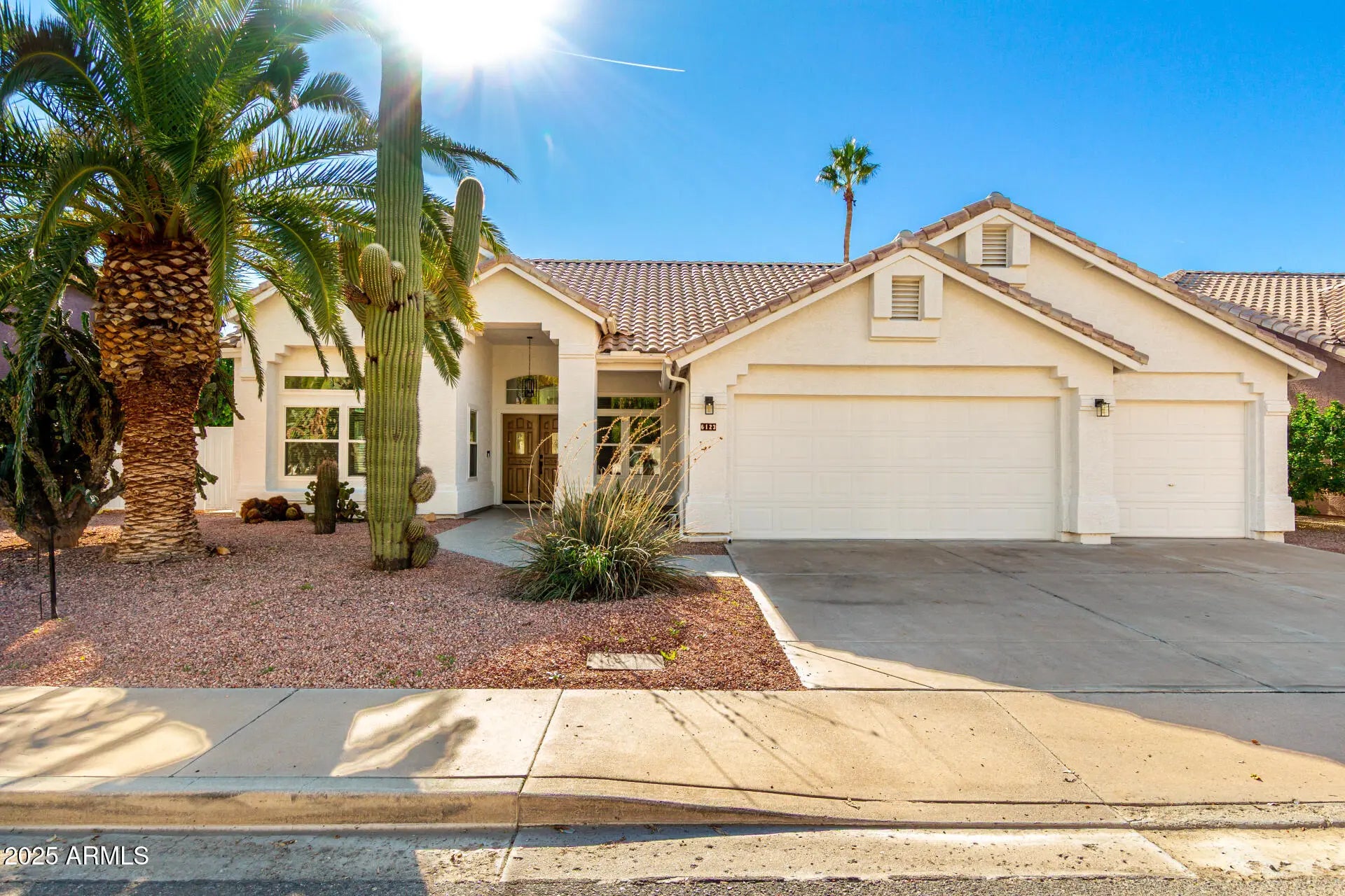 Photo of Listing #6946217