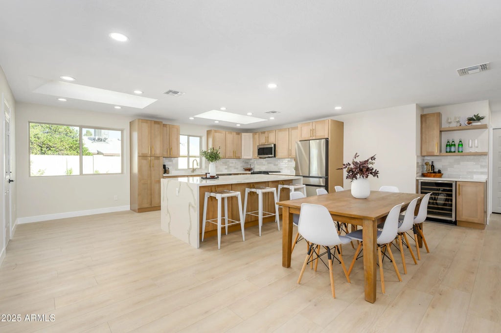 1316 E Carter Drive, Tempe