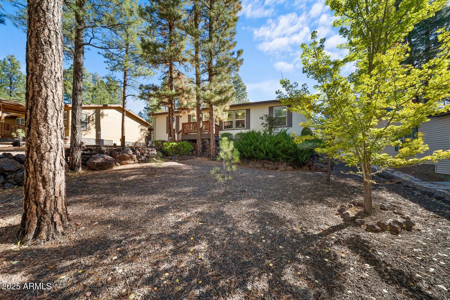 Photo of Listing #6946356