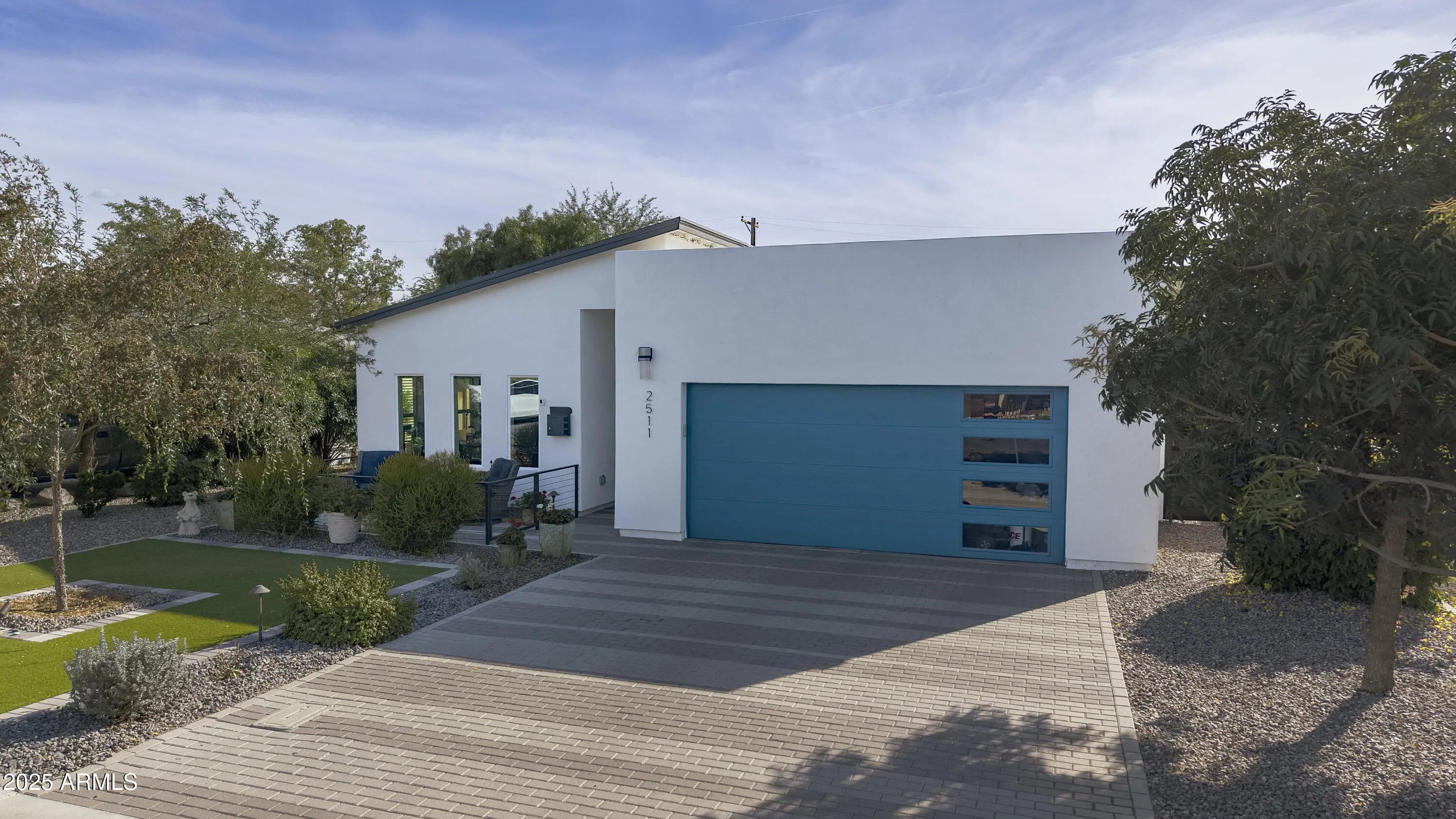 Photo of Listing #6953679