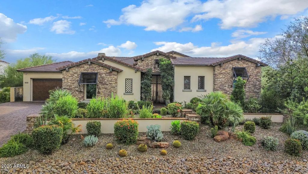 5413 E Juniper Canyon Drive, Cave Creek