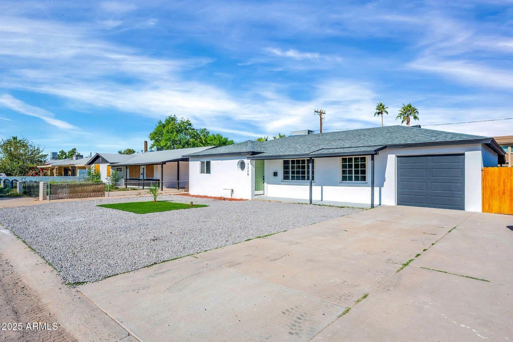 3328 E Willetta Street, Phoenix