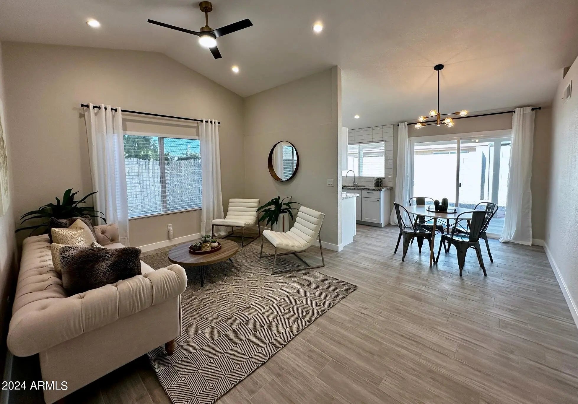 Photo of Listing #6949700