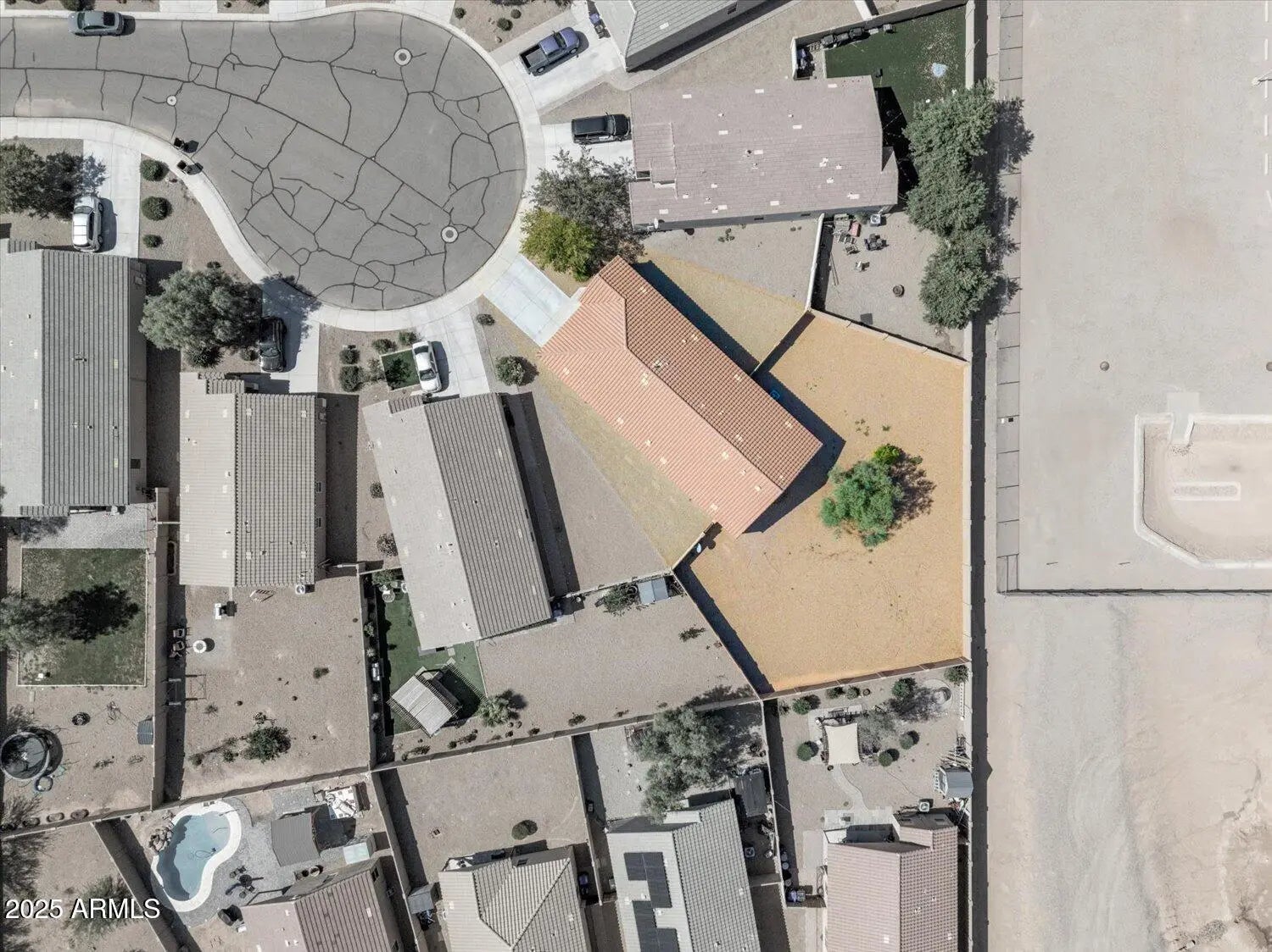 Photo of Listing #6947135