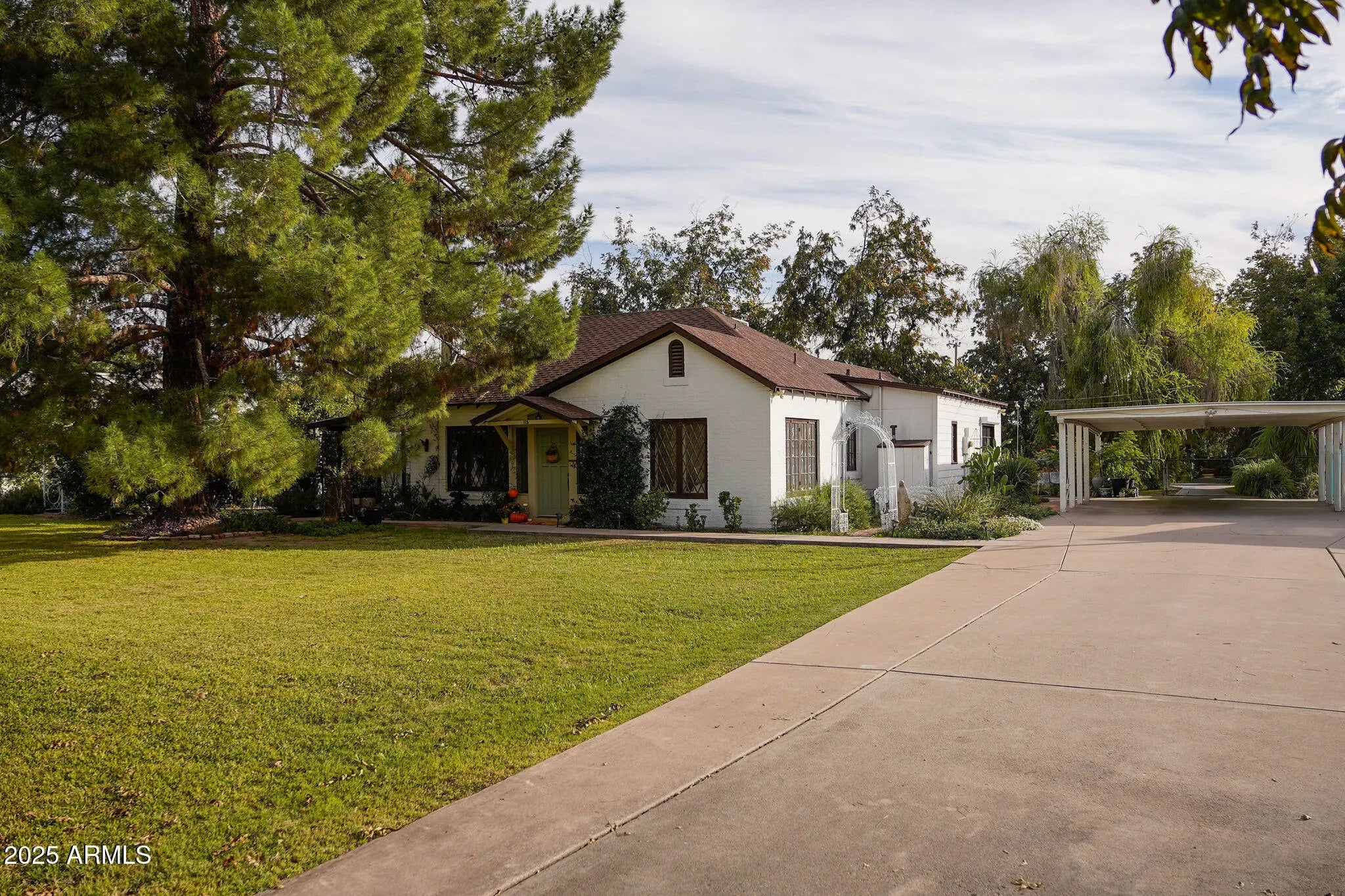 Photo of Listing #6947473