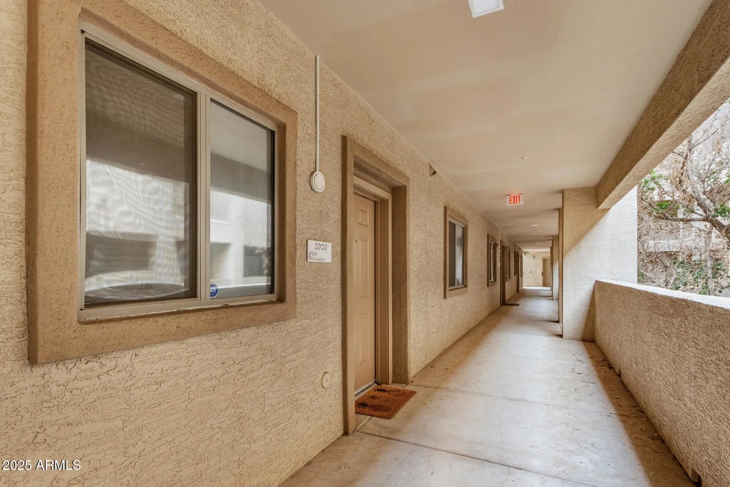 920 E Devonshire Avenue (unit 2020), Phoenix