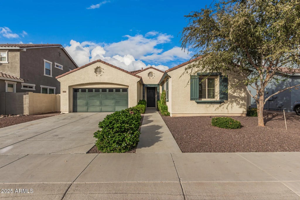 2830 E Presidio Street, Mesa