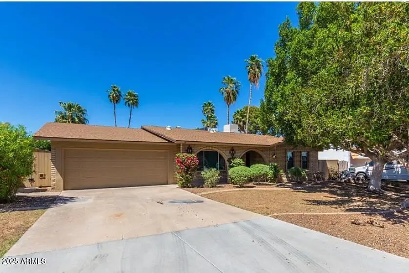 Photo of Listing #6947380