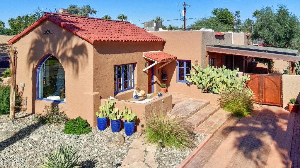 514 W Monte Vista Road, Phoenix