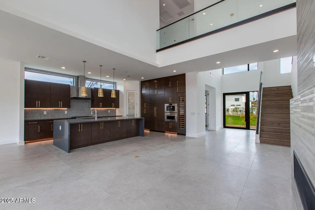 100 W Northern Avenue (unit 15), Phoenix