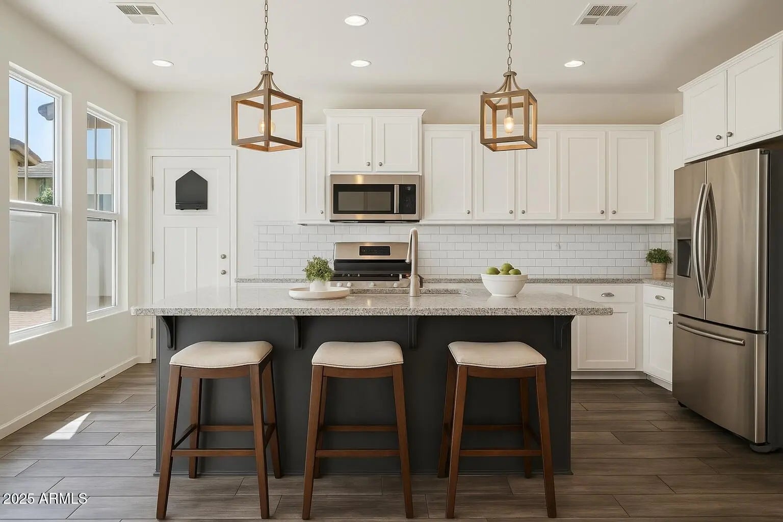 Photo of Listing #6951938